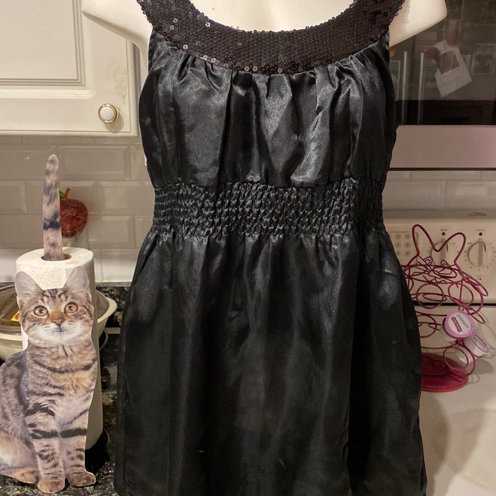 a womens Studio Y dressy sleeveless solid black sequins regular size blouse xl
